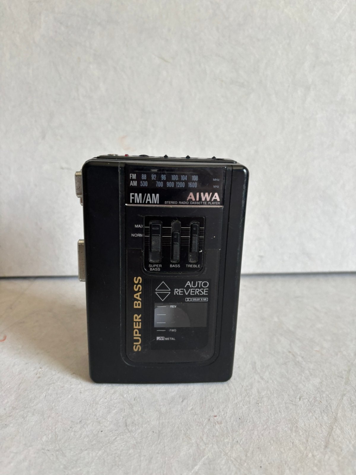 Aiwa HS-T220 draagbare AM/FM stereoradio en cassettespeler, Ophalen of Verzenden, Walkman