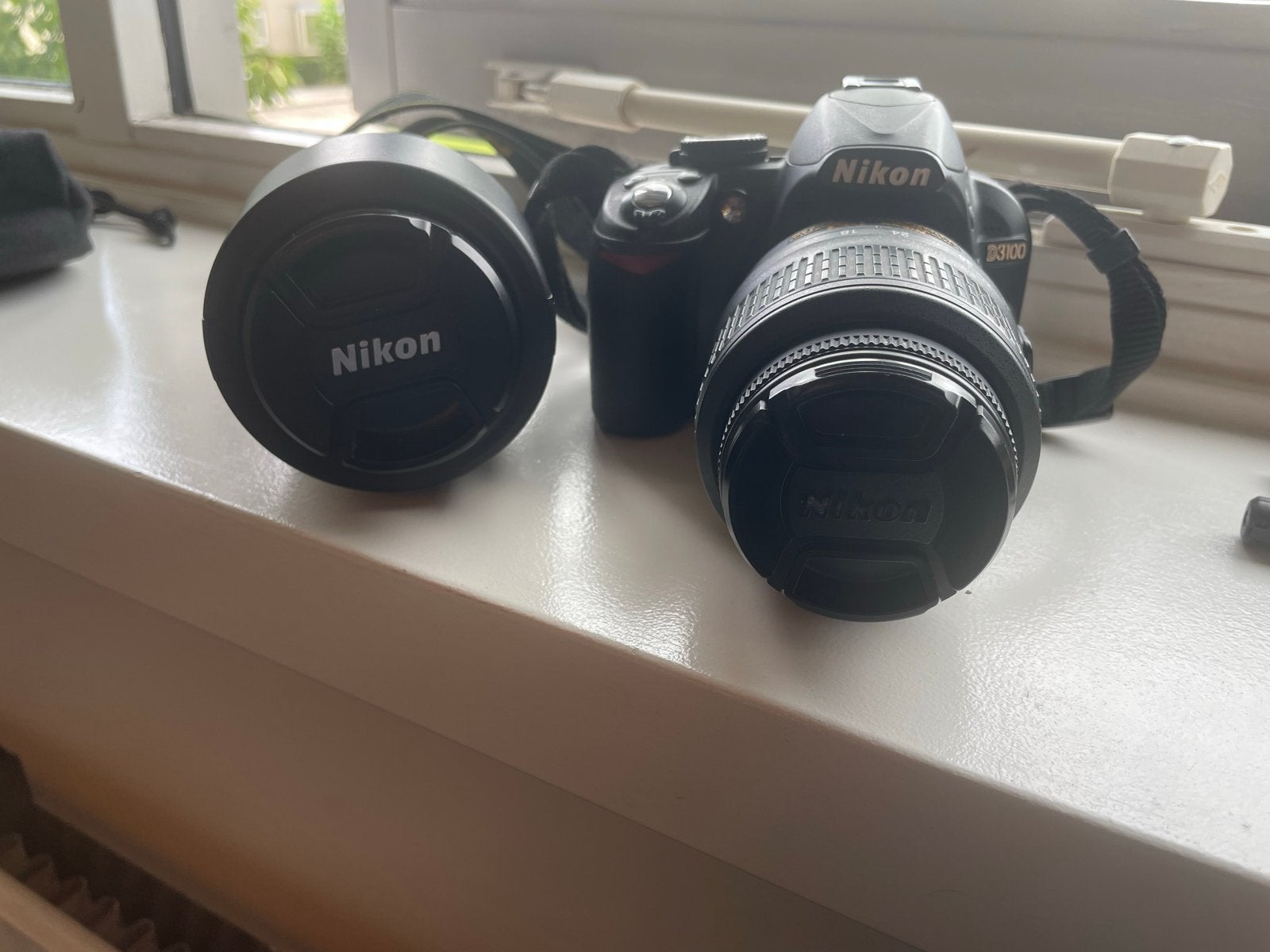 Nikon D3100 Starterskit - Incl. 2 VR-Lenzen & Tas, Audio, Tv en Foto, Fotocamera's Digitaal, Ophalen, Gebruikt, Spiegelreflex