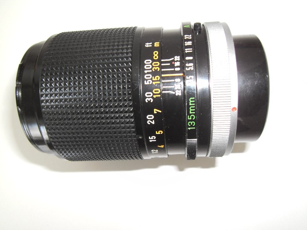 Canon 3.5 135mm fd objectief, Ophalen of Verzenden, Gebruikt, Telelens