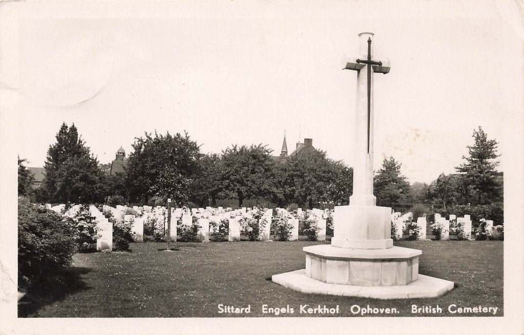Sittard, Engels Kerkhof Ophoven, Britsh Cemetery, Ophalen of Verzenden, 1940 tot 1960, Gelopen, Limburg