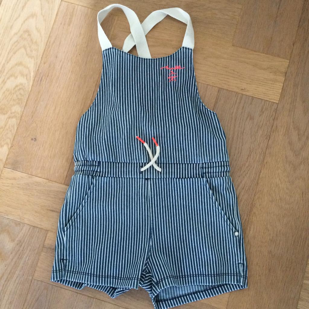Gave nieuwe jumpsuit / salopette van Tumble 'n Dry mt 122, Broek, Tumble 'n Dry, Meisje, Nieuw