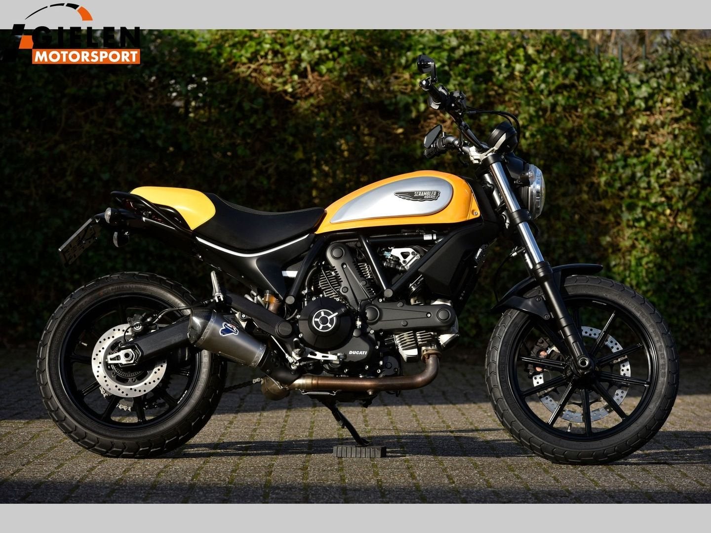 Ducati Scrambler SIXTY2, Motoren, Motoren | Ducati, 2 cilinders, 390, rue d' Estienne d'Orves 92701 COLOMBES CEDEX, FR, Bedrijf