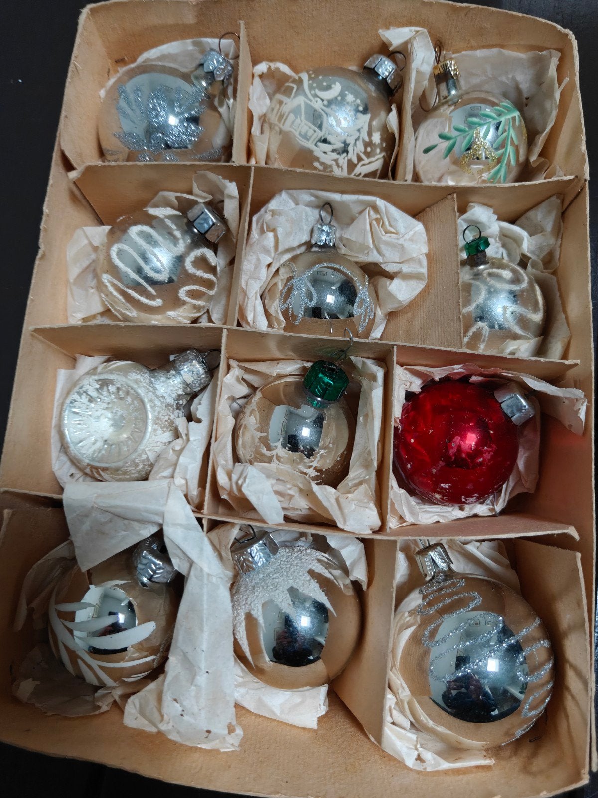 Oude kerstballen, Ophalen, Gebruikt
