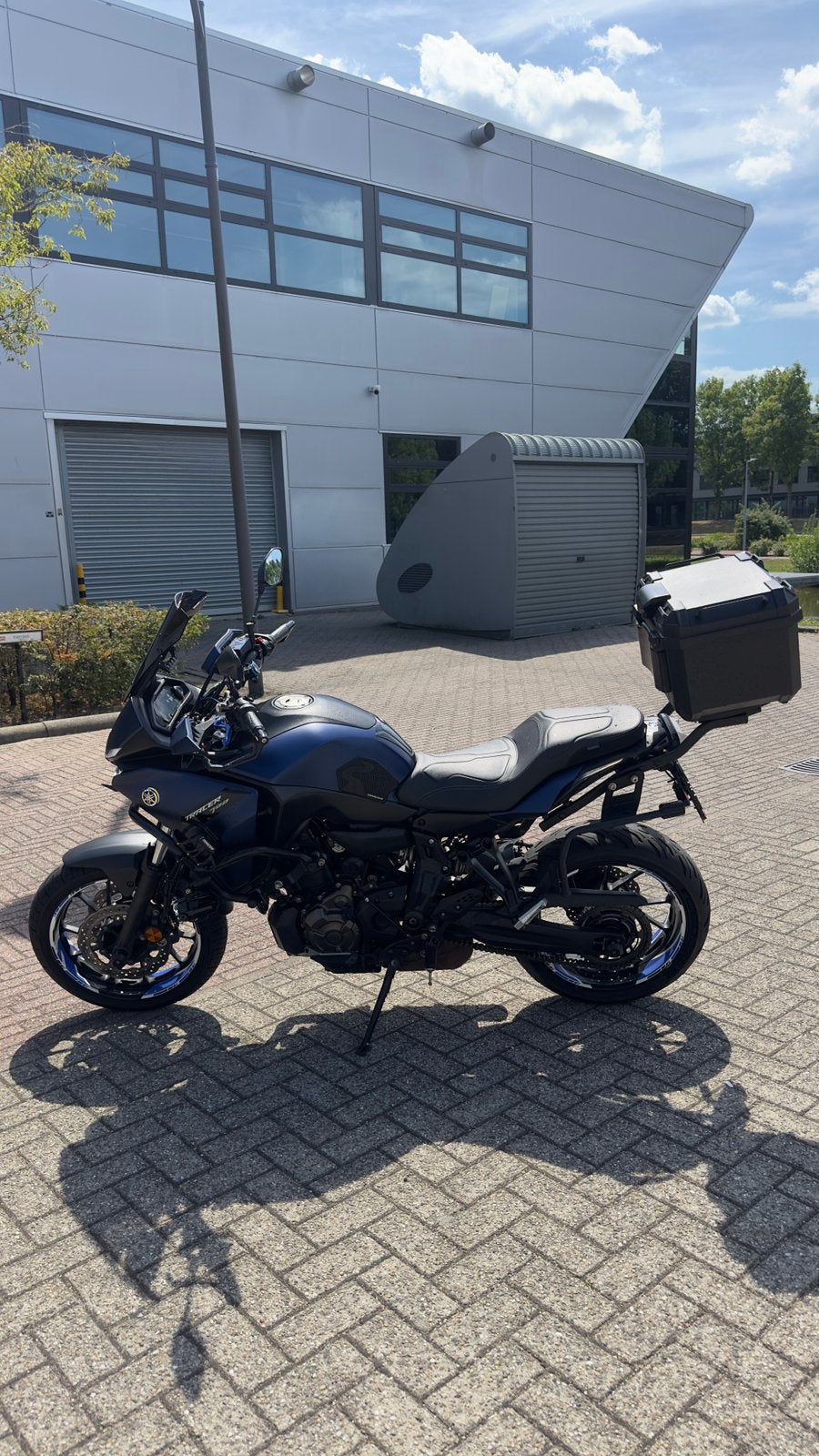BOMVOLLE Tracer 7 UNIEK - A2, Motoren, Ophalen, Nieuw