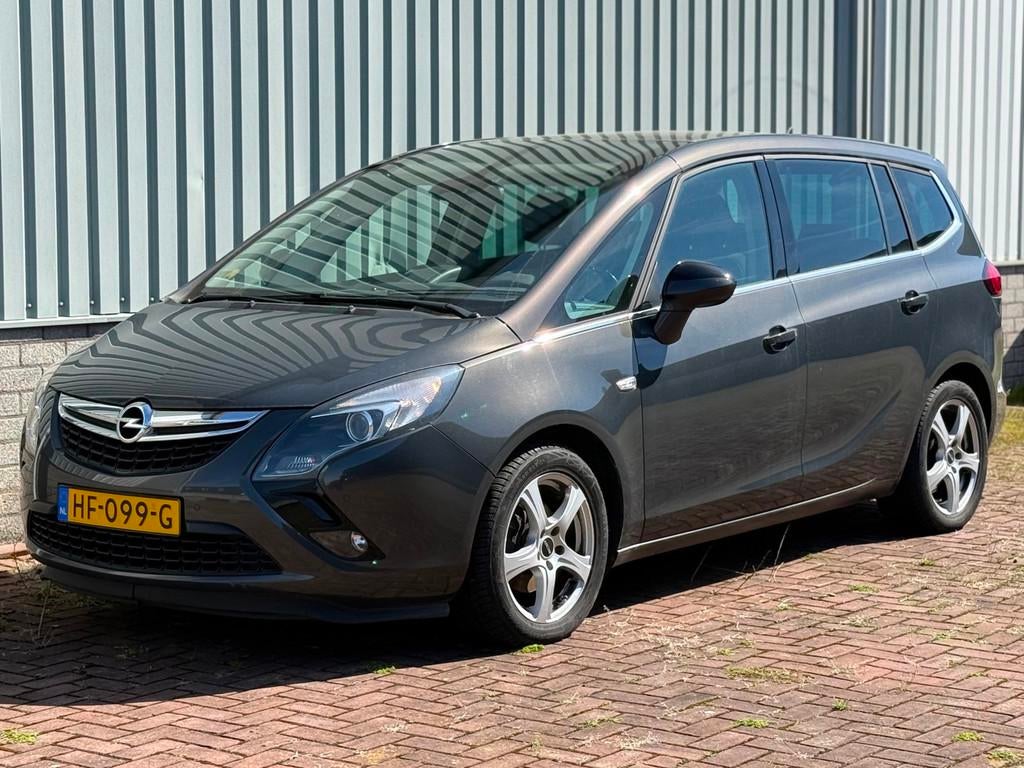 Opel Zafira Tourer 1.6 CDTI Business+ 7p. Export, Auto's, Opel, Gebruikt, 4 cilinders, 7 stoelen, Origineel Nederlands