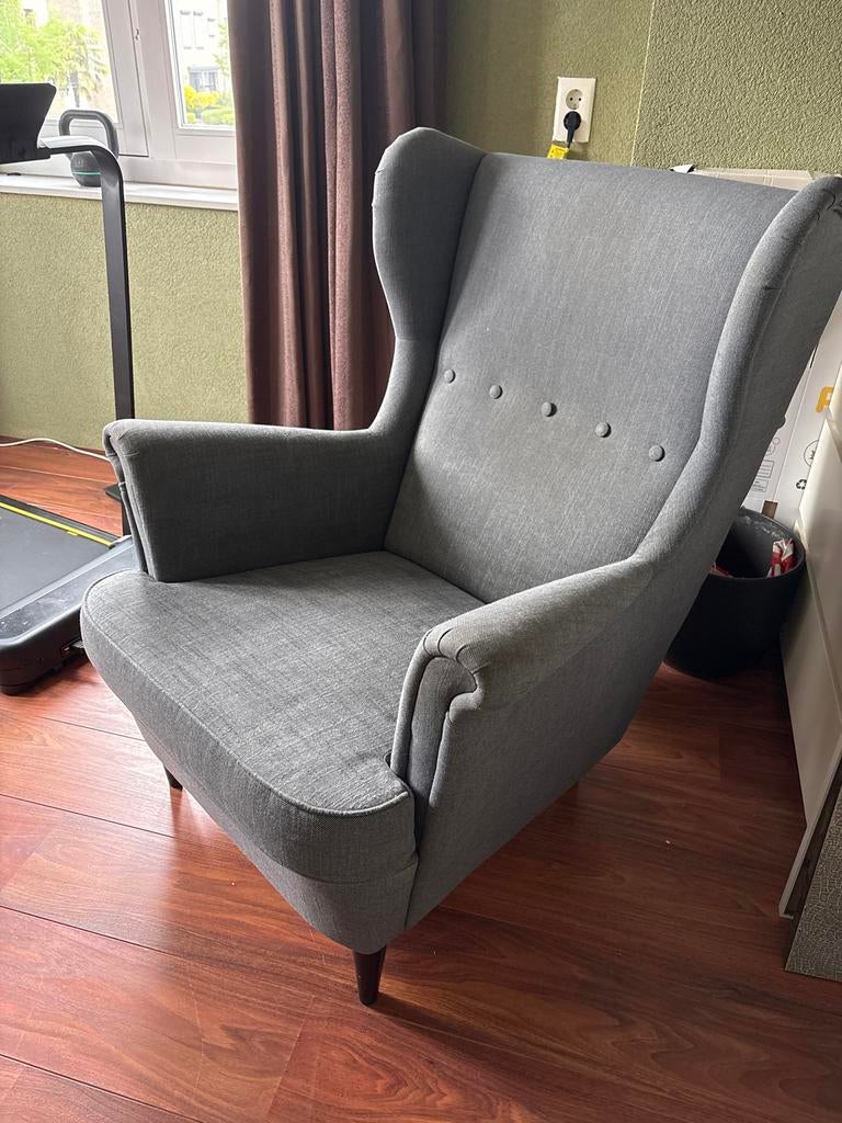 IKEA oorfauteuil grijs - comfortabel en stijlvol, Ophalen, Zo goed als nieuw, Stof, 75 tot 100 cm