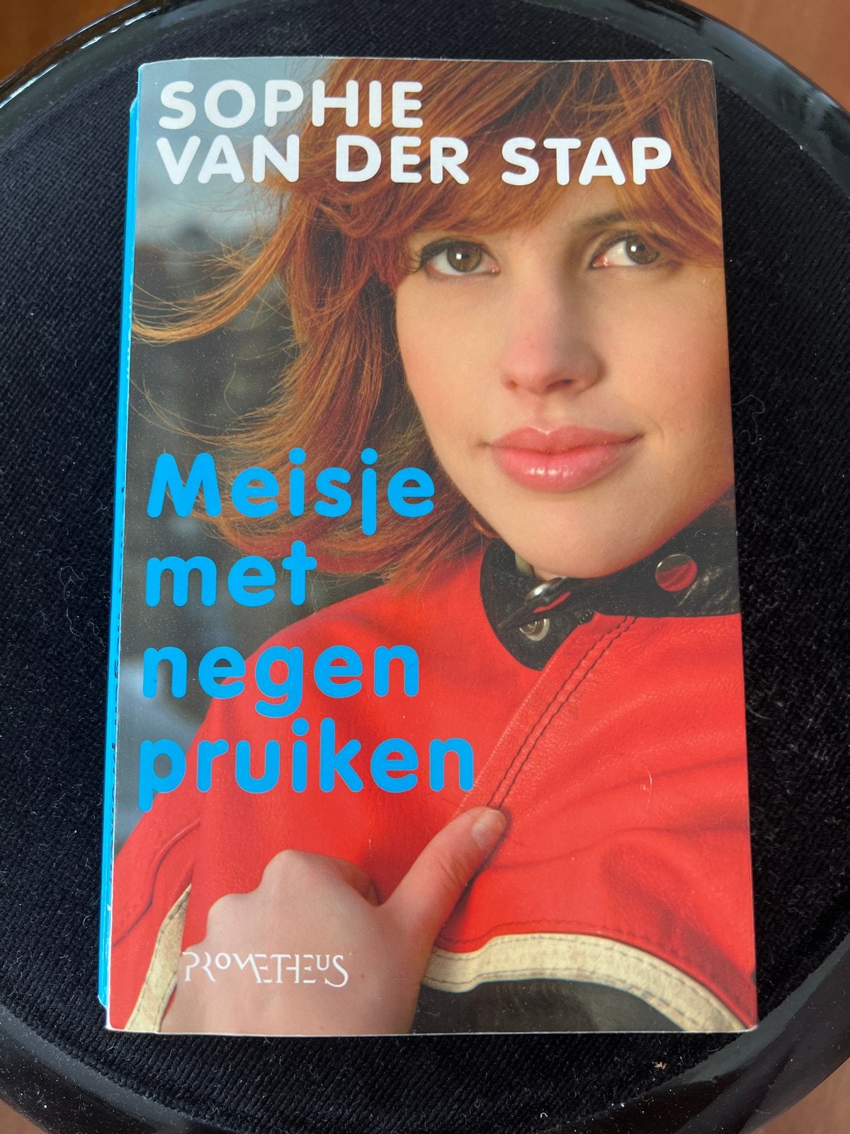 Meisje met negen pruiken - Sophie van der Stap, Ophalen of Verzenden, Gelezen, Nederland