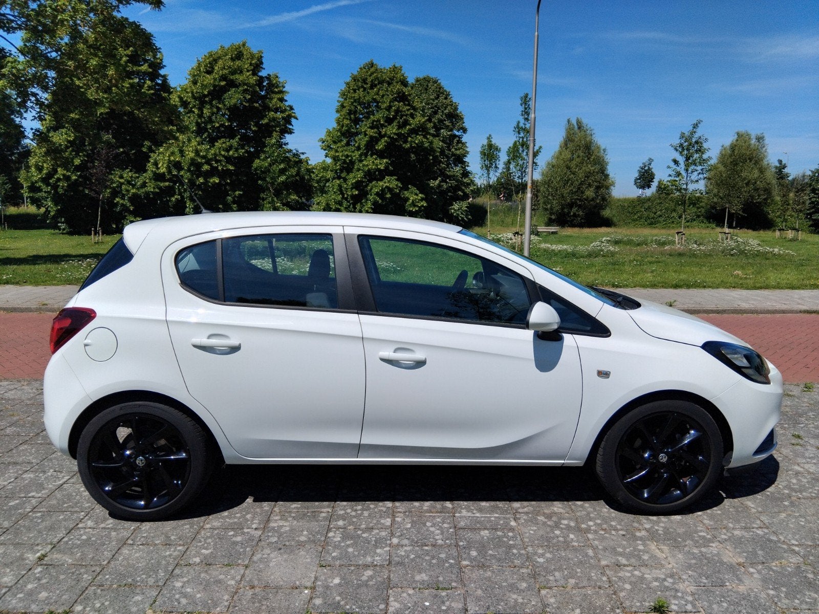 Opel Corsa 1.4 | 5D 2016 Airco Winterbanden Dakdrager, Voorwielaandrijving, 1063 kg, 1398 cc, 4 cilinders