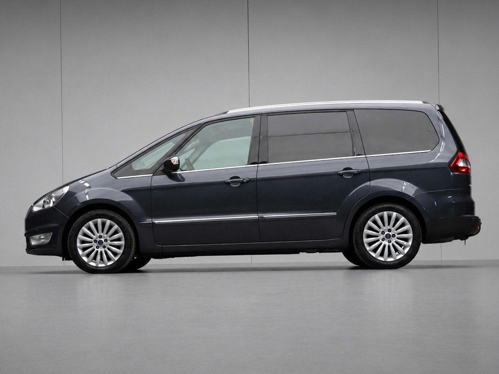 Ford Galaxy 1.6 SCTi Platinum Sport 7P (PANORAMADAK,NAVI,CAM, Auto's, Ford, Voorwielaandrijving, Gebruikt, 4 cilinders, 1634 kg