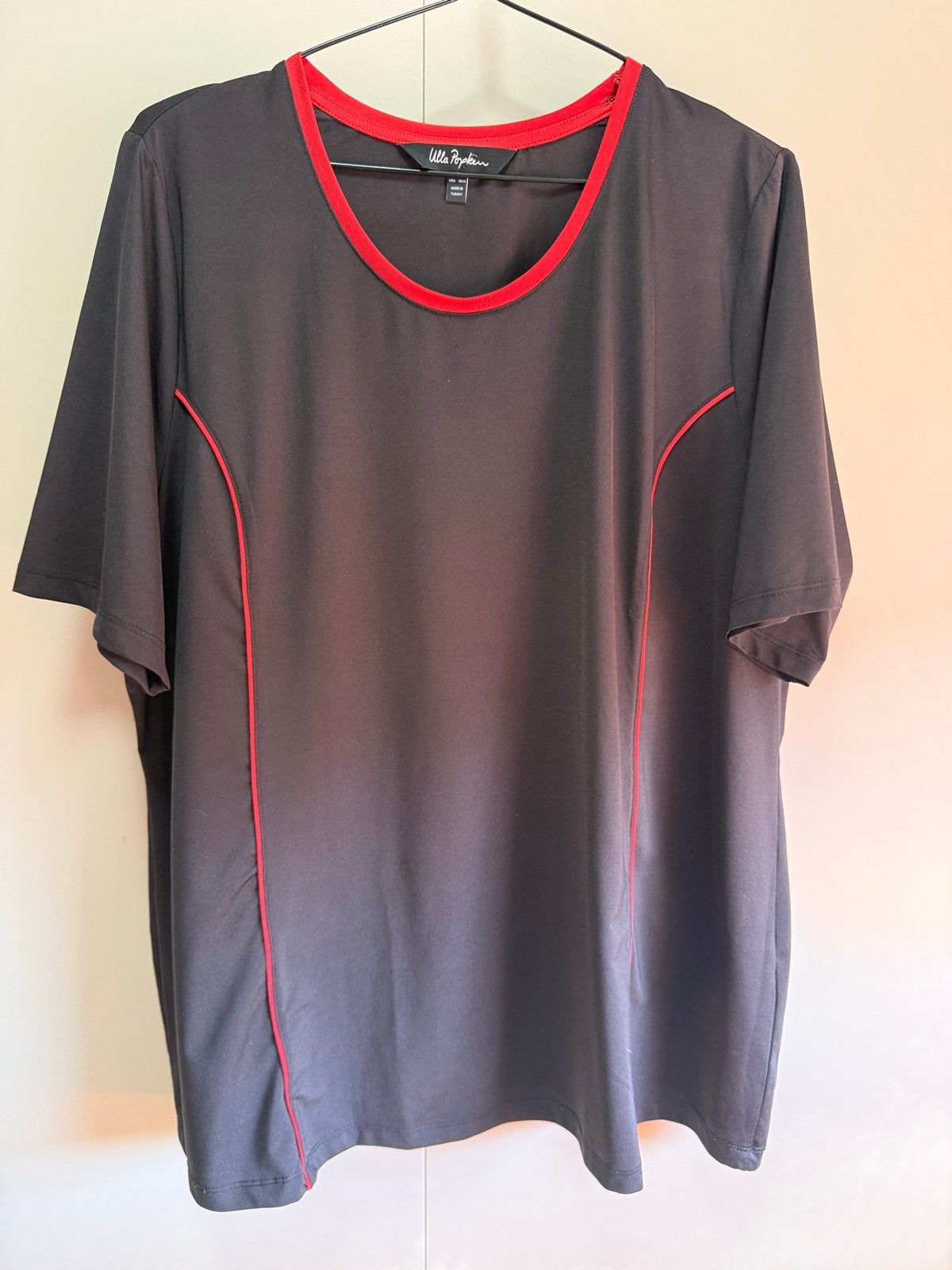 Zwart rood outdoor / sport T-shirt /  Ulla Popken / 46 48, Zwart, Maat 46/48 (XL) of groter, Ophalen of Verzenden, Zo goed als nieuw