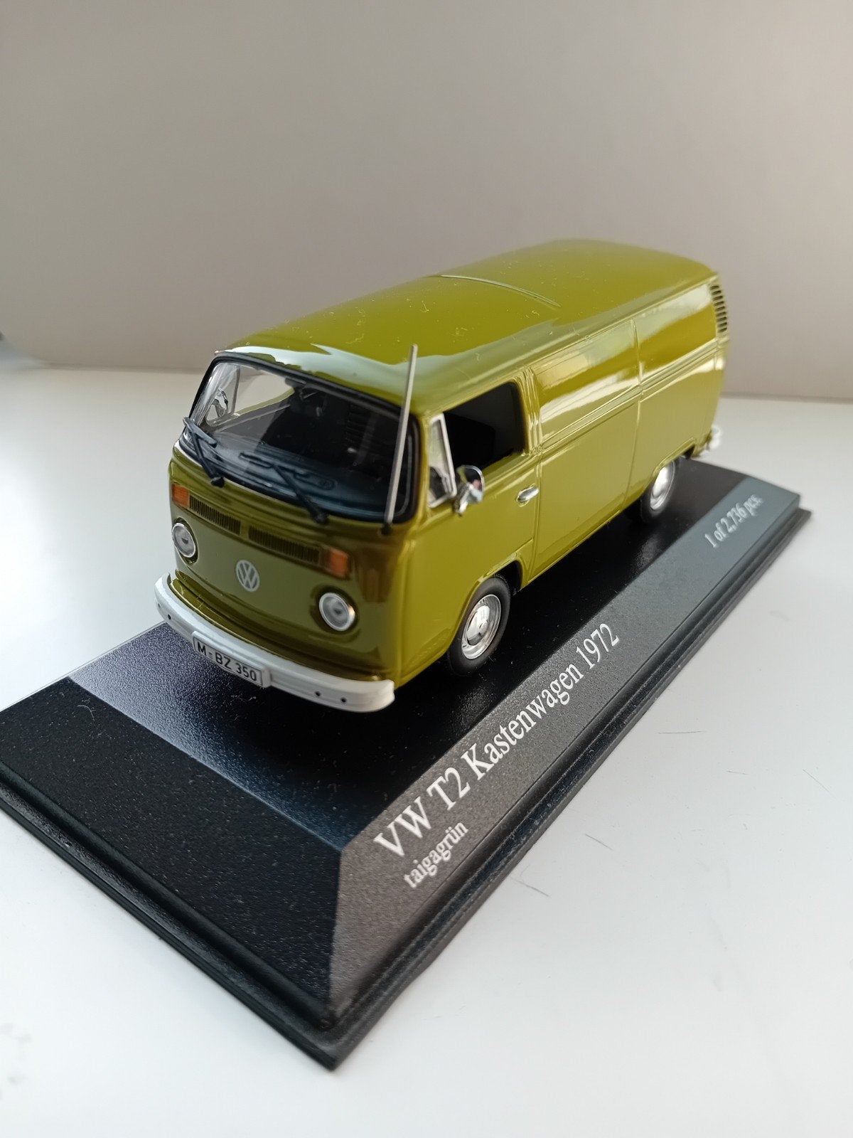 Minichamps VW T2 B., Ophalen of Verzenden, Zo goed als nieuw, Auto, MiniChamps