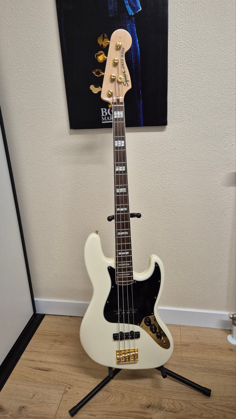 Squier Jazz Bass 40th anniversary, Ophalen, Gebruikt, Elektrisch