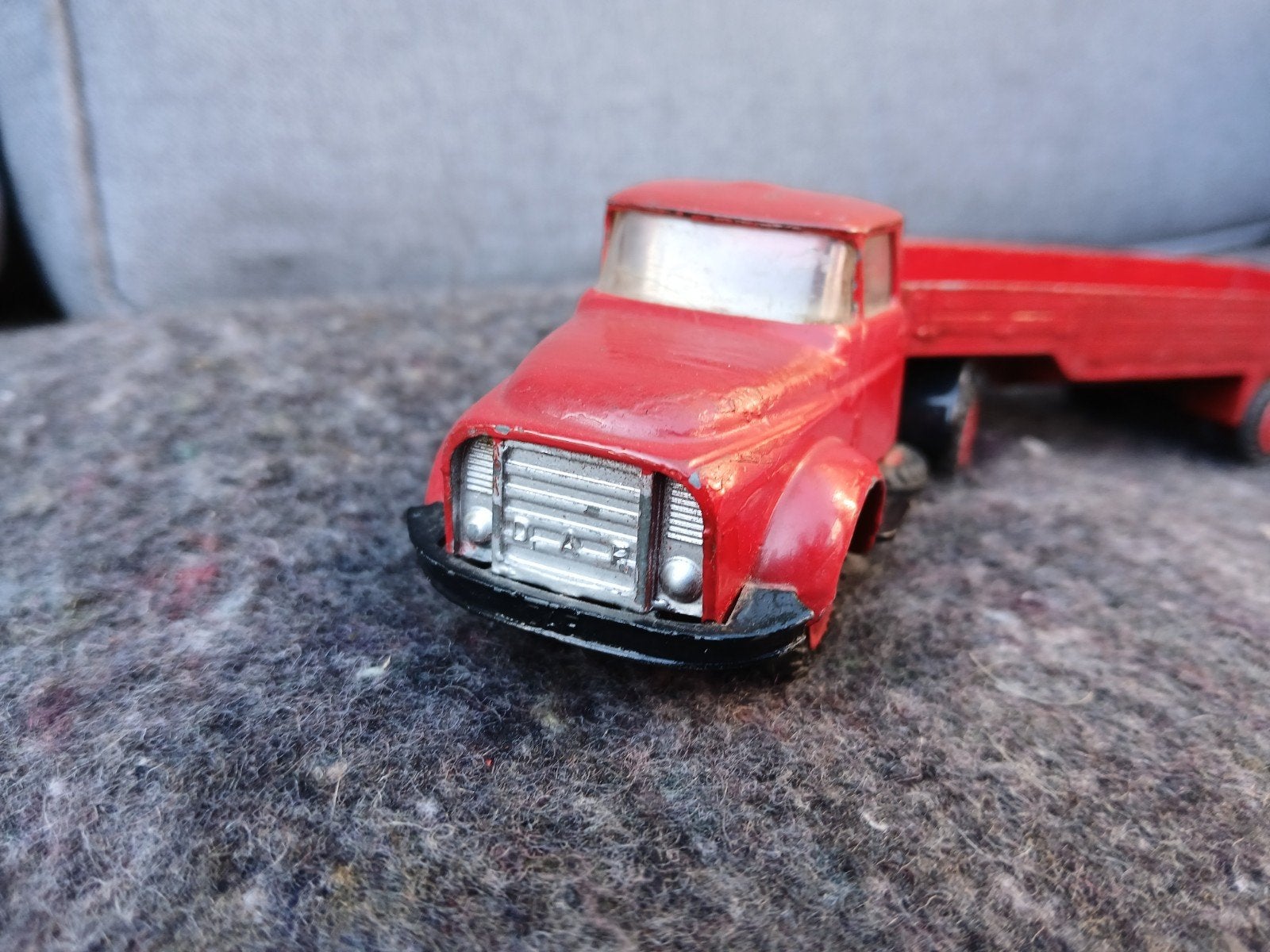 Daf truck Torpedo Daf met oplegger Lion Car, Ophalen of Verzenden, Gebruikt, Bus of Vrachtwagen, Lion Toys