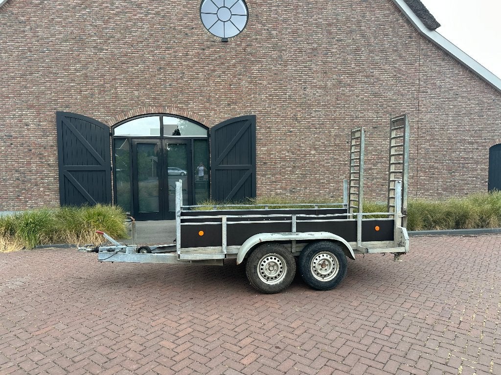 Machinetransporter 2700 kg – 300 x 150 cm, Ophalen, Zo goed als nieuw