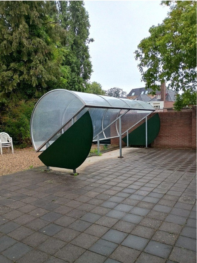 Nette overkapping voor fietsen of bijvoorbeeld als dug-out, Ophalen, Zo goed als nieuw, Overige typen