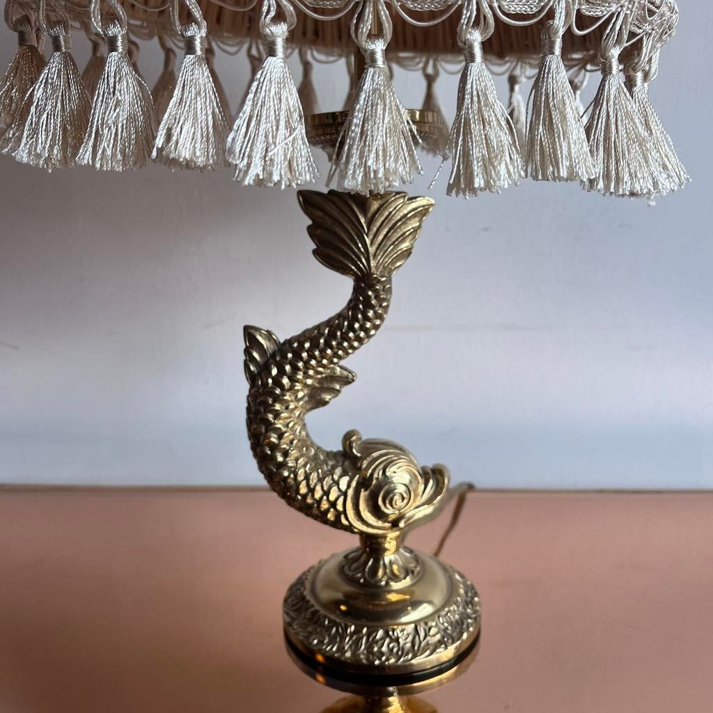 Messing koi dolfijn lamp met nieuwe raffia kap vintage, Vintage, Ophalen of Verzenden, Zo goed als nieuw, Minder dan 50 cm