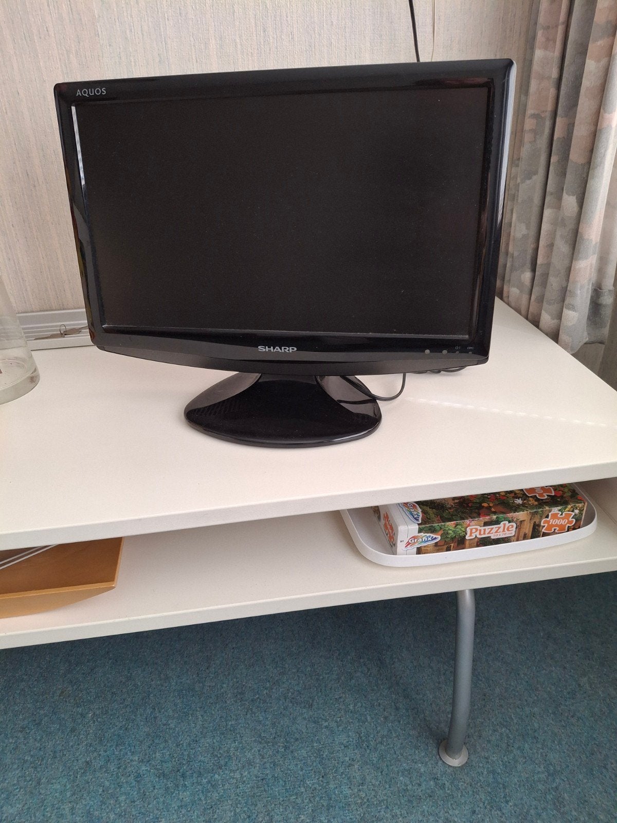 Sharp LCD TV 19 inch, Gebruikt, 50 Hz, Ophalen of Verzenden, Minder dan 40 cm