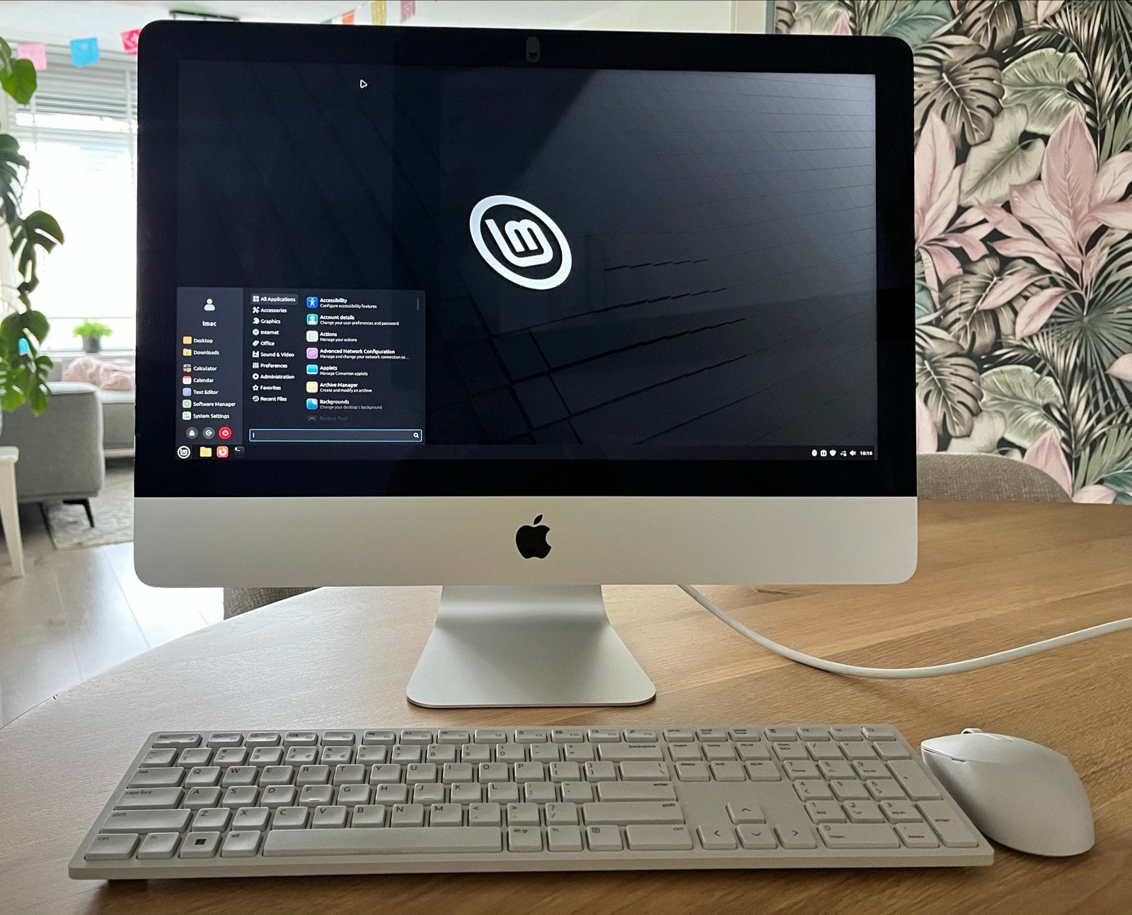 Apple iMac 21.5" (Late 2012) - Linux Mint - 16GB RAM, Computers en Software, Ophalen, Gebruikt, 2 tot 3 Ghz, SSD