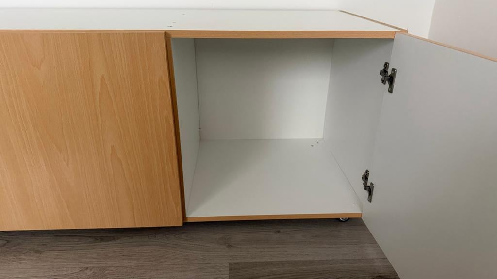 Houten dressoir met 3 deuren en opbergruimte, Huis en Inrichting, Kasten | Dressoirs, Gebruikt, 100 tot 150 cm, Ophalen of Verzenden