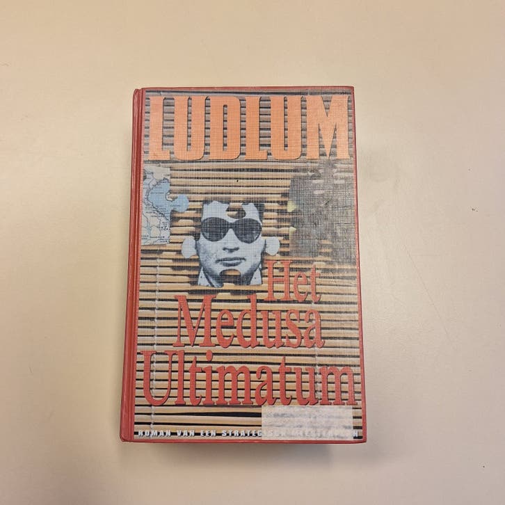 Robert Ludlum - Het Medusa Ultimatum - Boek