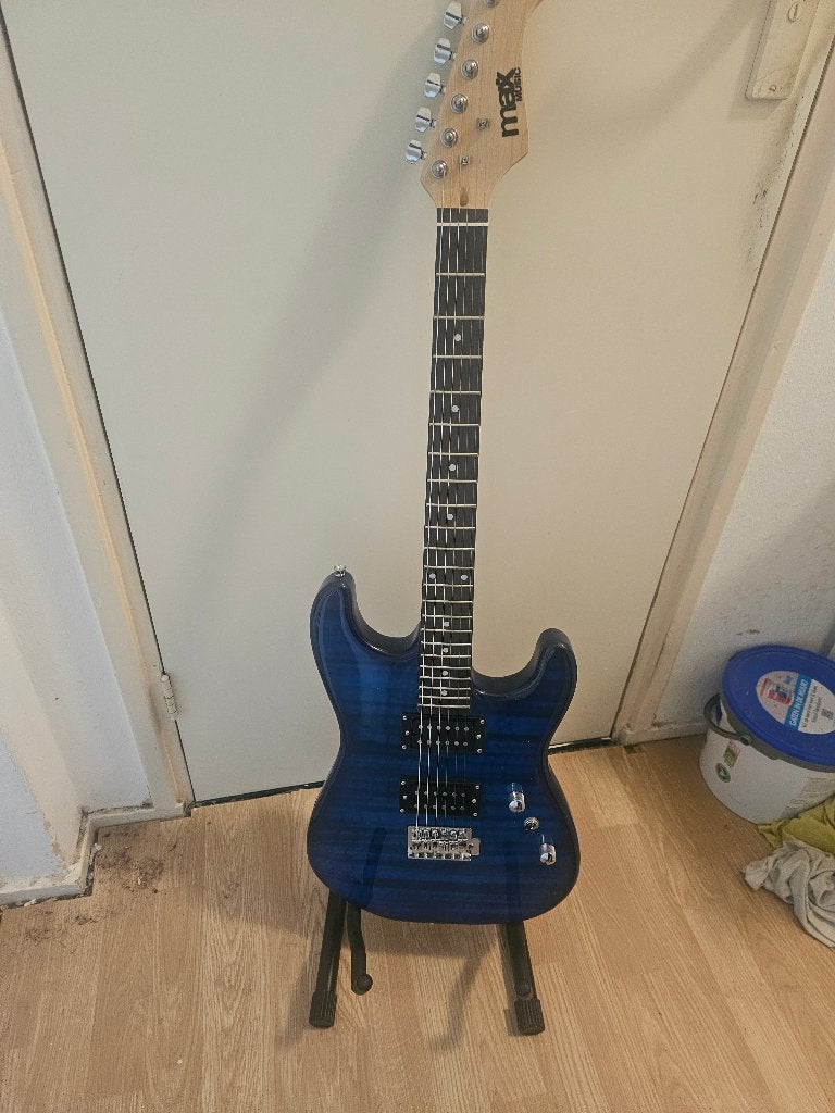 elektrische gitaar + versterker, Nieuw, Met versterker, Solid body, Ophalen