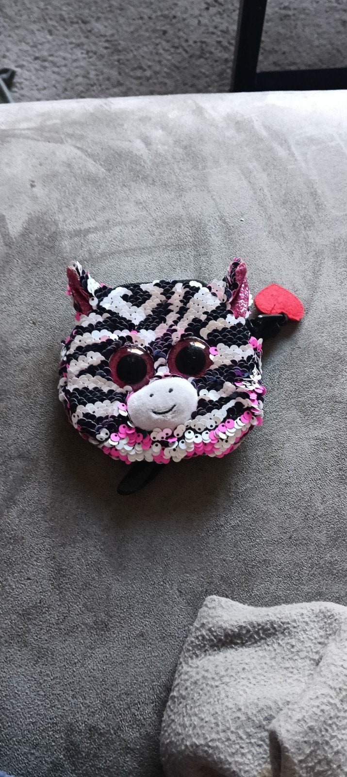een portemonneetje van een zebra, Ophalen