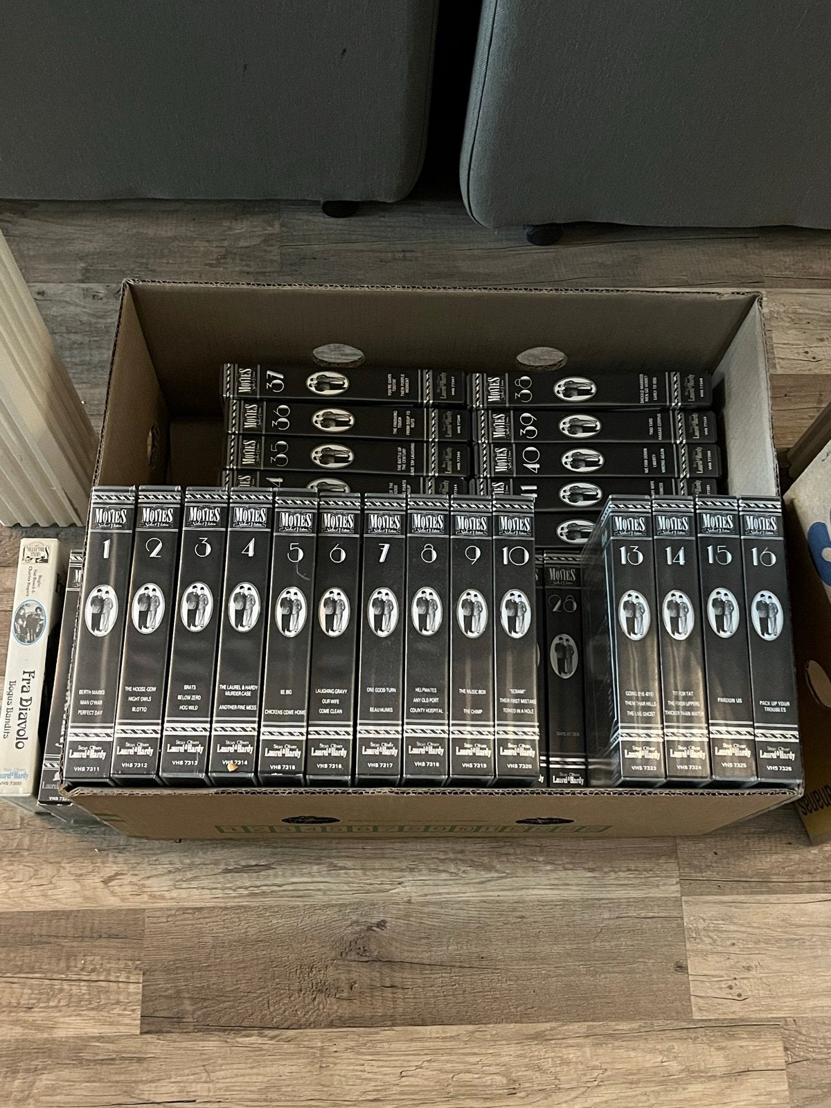 Laurel & Hardy Videobanden Collectie (0-42, 60 + ongenummerd, Ophalen, Gebruikt, Alle leeftijden, Komedie