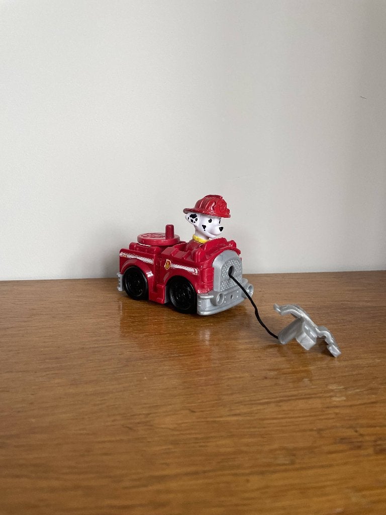 PAW Patrol Marshall brandweerwagen – takelhaak – speelgoed, Ophalen, Zo goed als nieuw