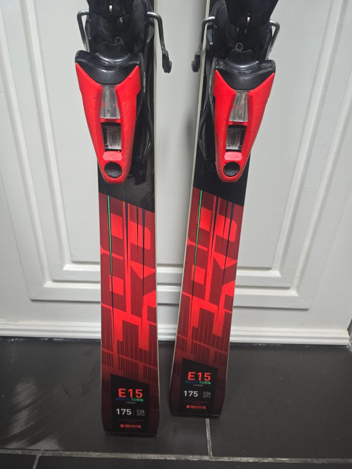 175cm 25/26 ROSSIGNOL MULTI TURN CARBON ELITE E15 ALL ROUND, 160 tot 180 cm, Rossignol, Ophalen of Verzenden, Zo goed als nieuw