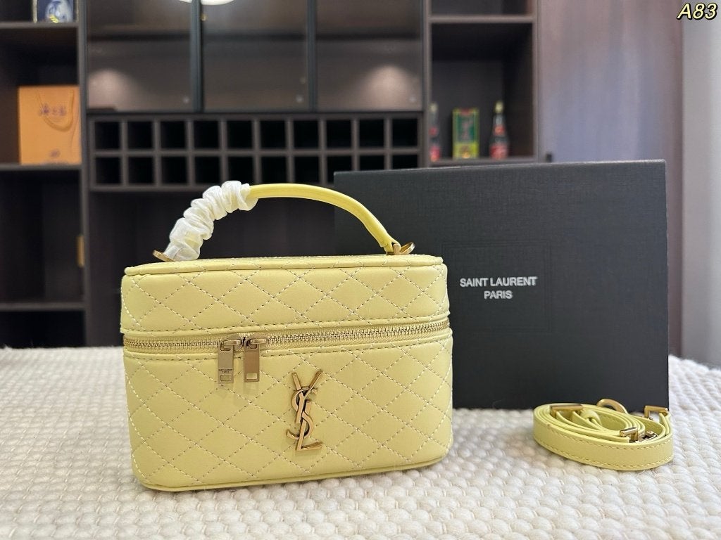 SAINT LAURENT Dameshandtassen, Ophalen, Zo goed als nieuw