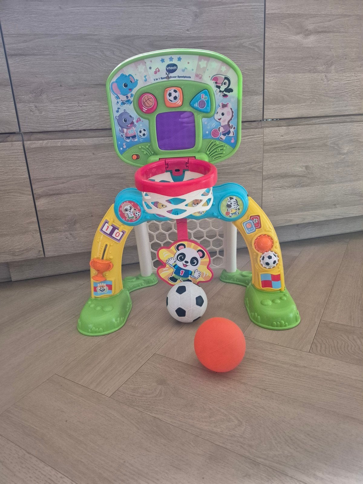 VTech 2-in-1 Sportcenter: Basketbal & Voetbal, Kinderen en Baby's, Speelgoed | Vtech, Gebruikt, 6 maanden tot 2 jaar, Ophalen