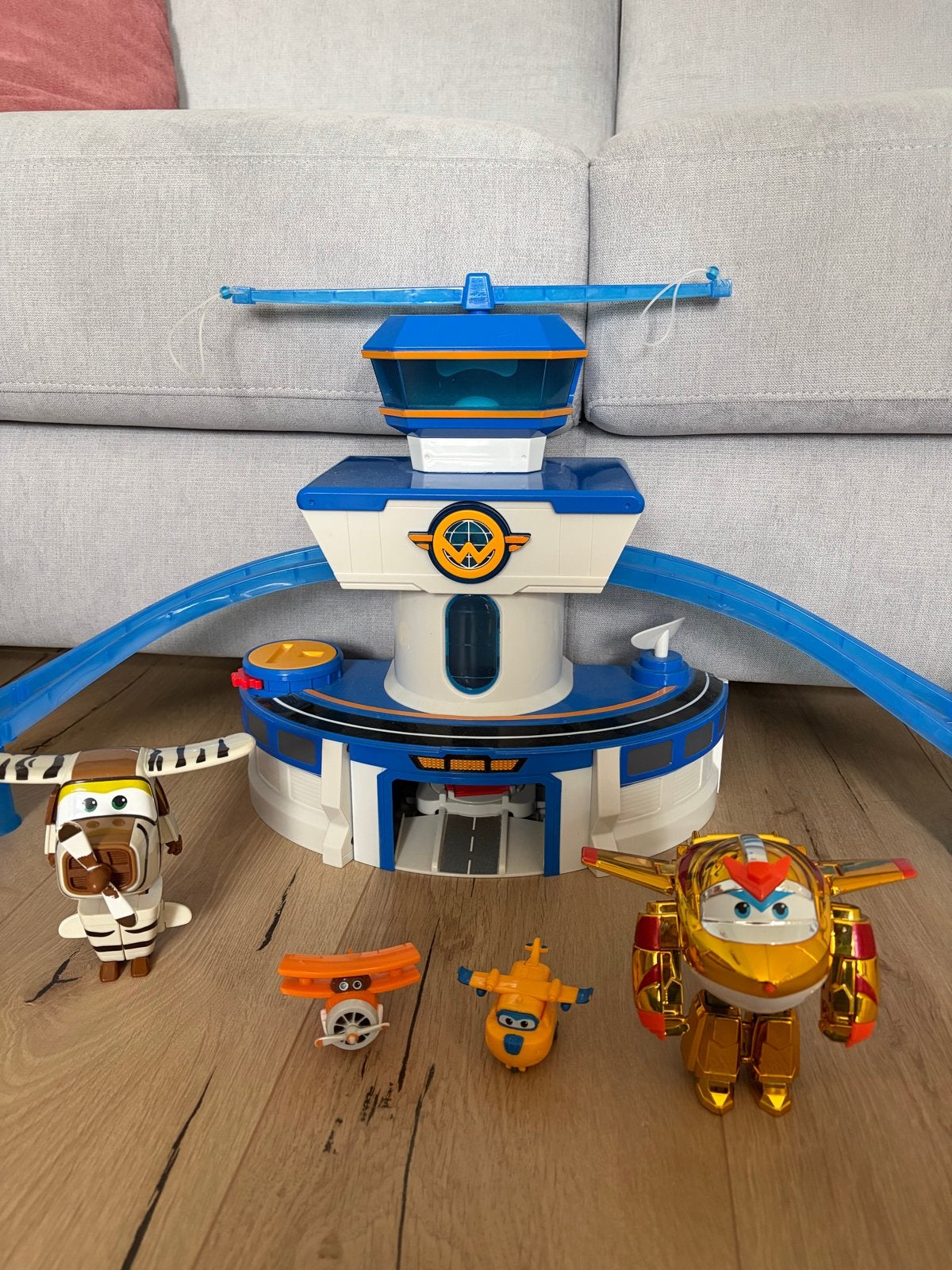 Super Wings Vliegveld Speelset met Figuren, Ophalen of Verzenden, Gebruikt