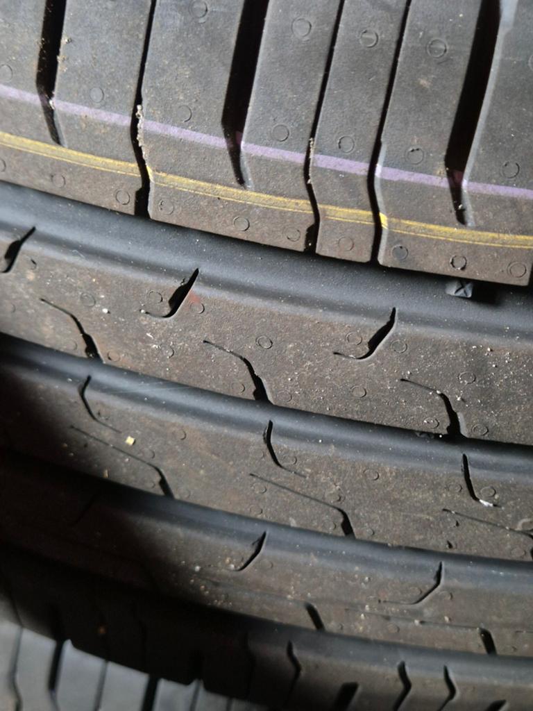 4x Continental EcoContact 6 Zomerbanden 215/55 R17 94V, Auto-onderdelen, Banden en Velgen, Ophalen, 17 inch, Band(en), Personenwagen