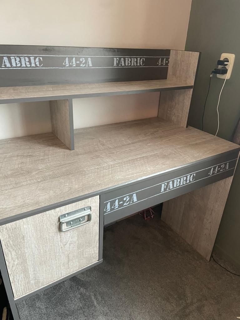 Industrieel bed met bijpassend bureau, Gebruikt, 90 cm, Eenpersoons, Ophalen of Verzenden