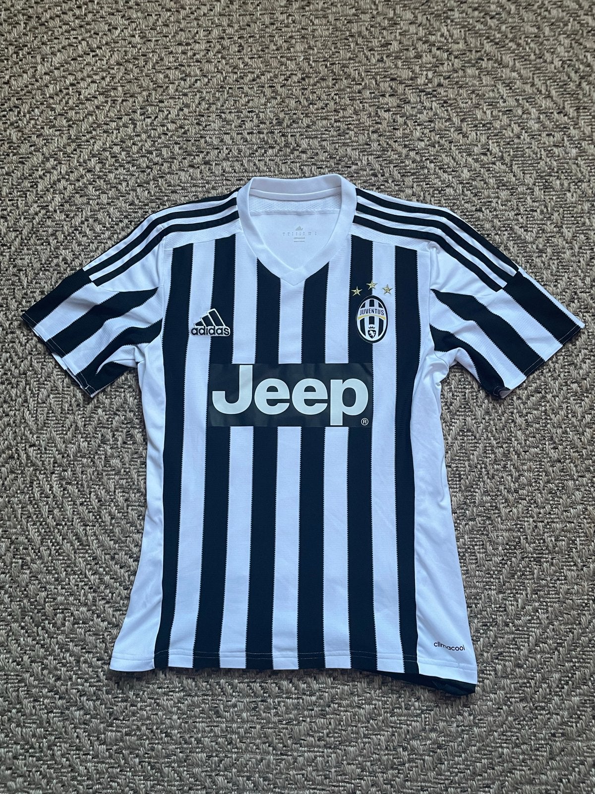 Juventus Thuisshirt 2015/2016 - Maat S, Maat S, Ophalen of Verzenden, Zo goed als nieuw, Shirt