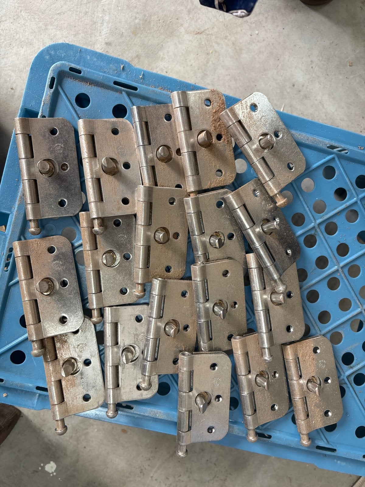 18 stuks nieuwe scharnieren, Ophalen of Verzenden, Nieuw, Minder dan 50 mm, Overige typen