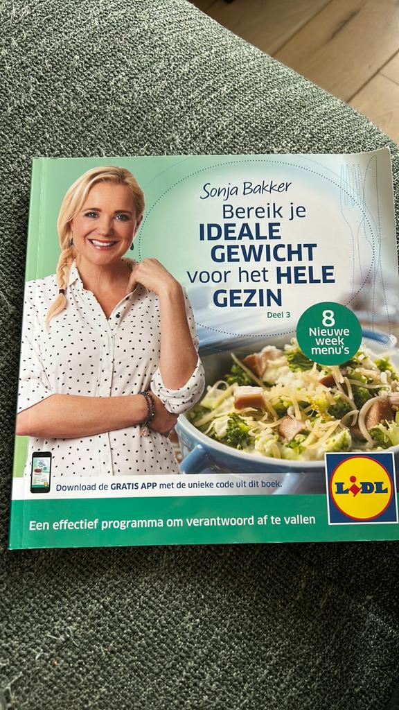 Sonja Bakker: Ideaal Gewicht voor het Hele Gezin Deel 3, Boeken, Ophalen of Verzenden, Zo goed als nieuw, Dieet en Voeding