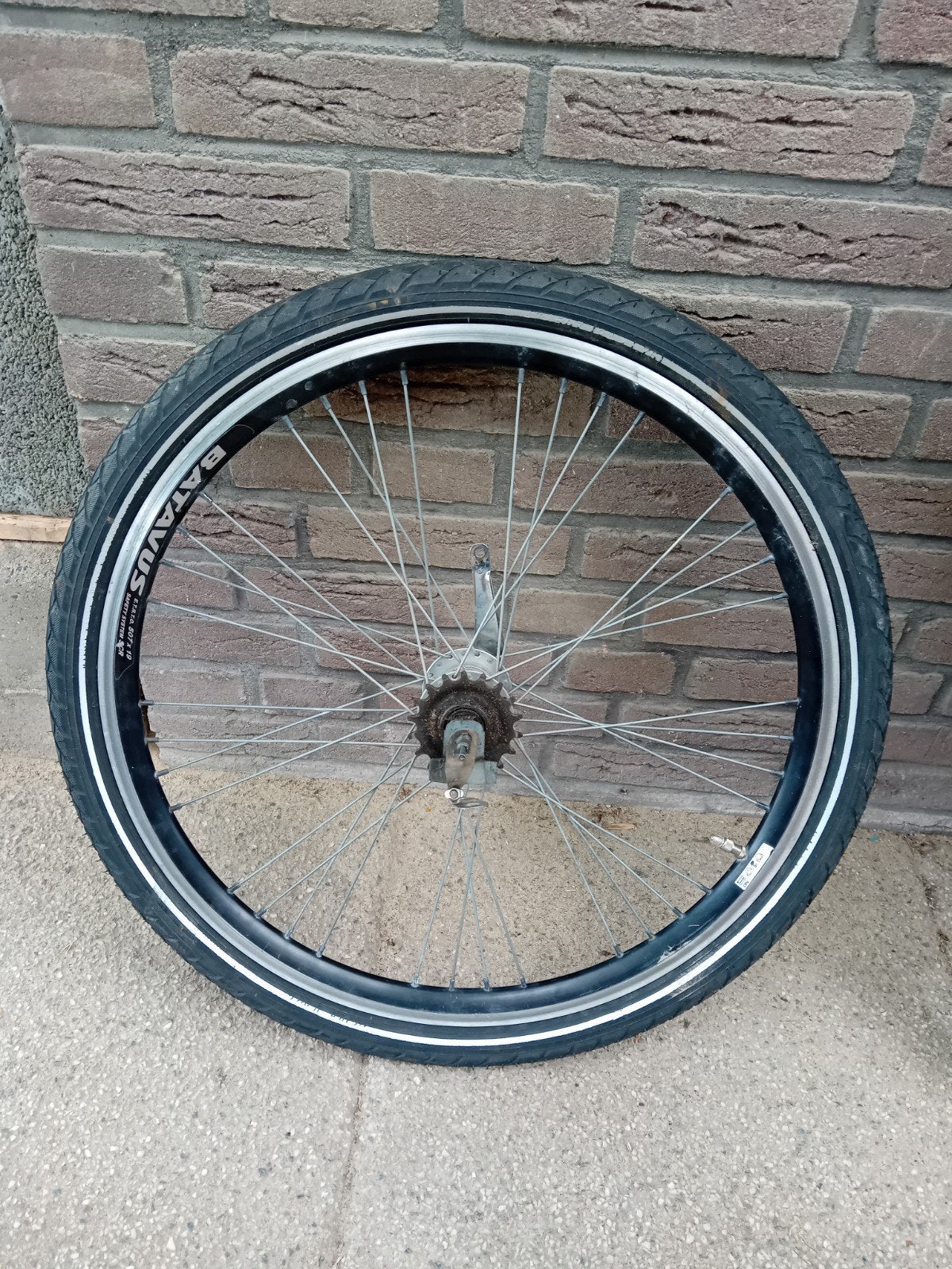 Batavus achterwiel 24 inch (of binnen- en buitenband), Ophalen, Gebruikt, Wiel, Batavus
