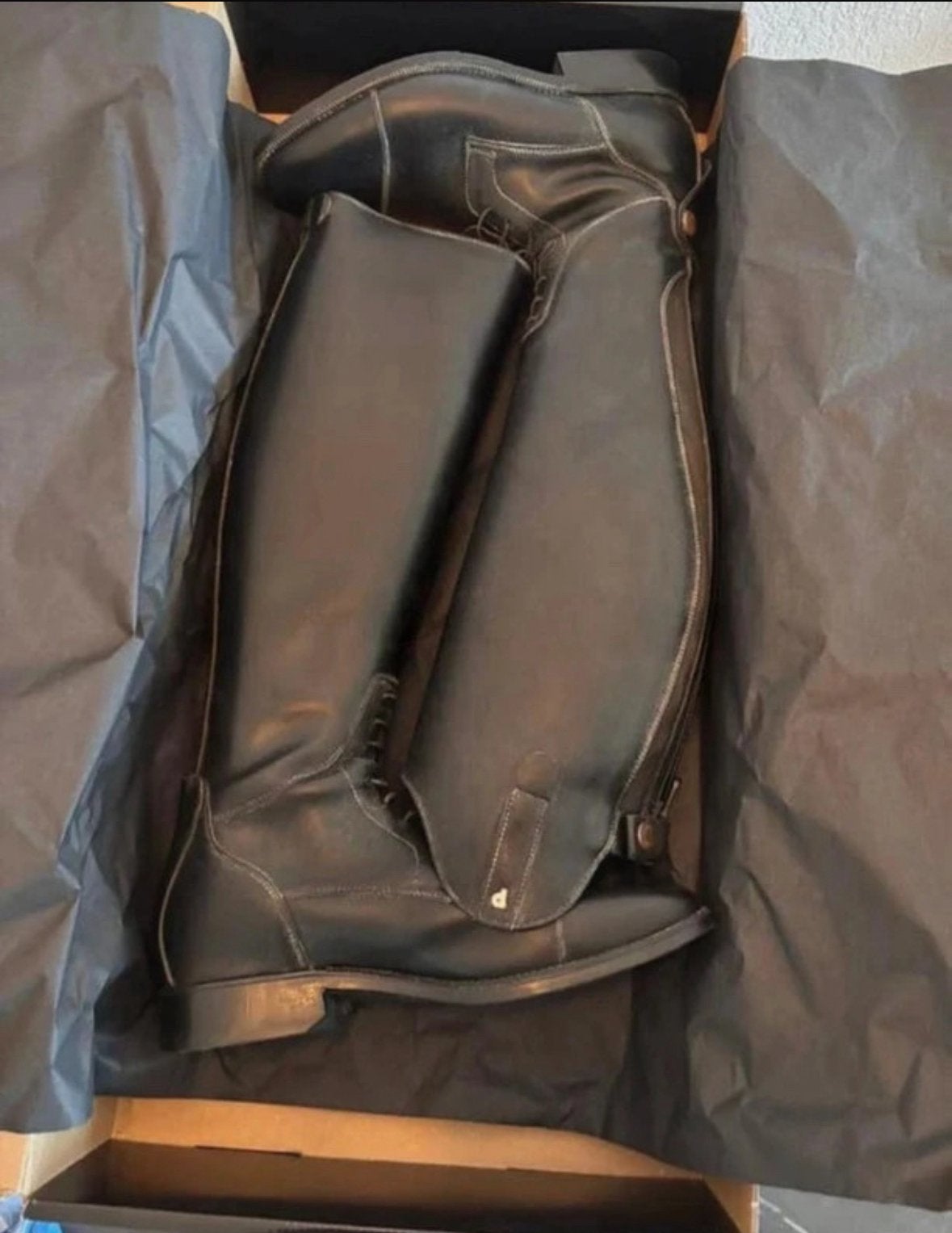 Petrie melbourne black 42, Ophalen, Ritssluiting, Zo goed als nieuw, Veelzijdigheid