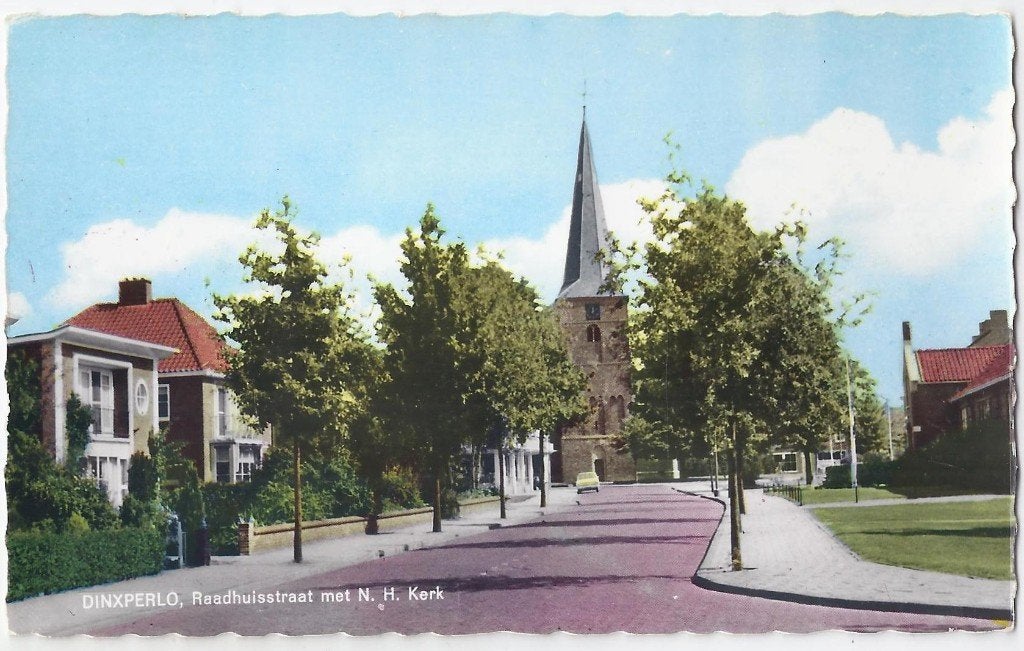 Dinxperlo raadhuisstraat oude ongelopen ansichtkaart ( 7937, Verzamelen, Ophalen of Verzenden, 1960 tot 1980