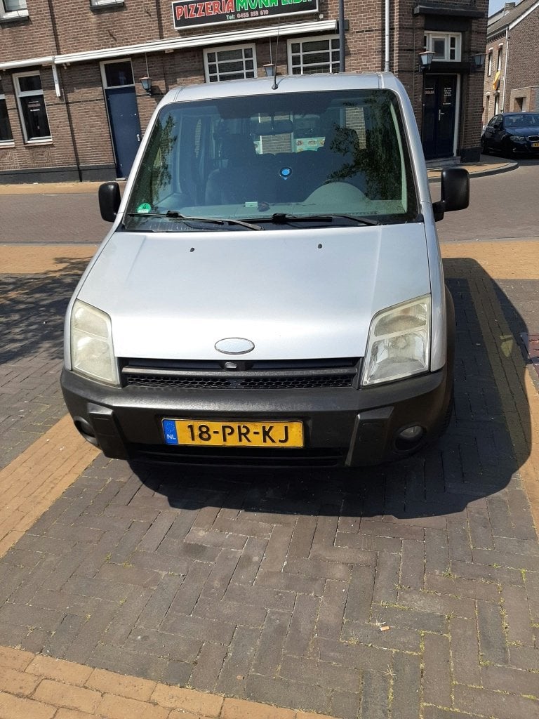 LPG Ford Tourneo Connect 1.8 SWB 2004 Grijs, Auto's, Voorwielaandrijving, 745 kg, Stof, 4 cilinders