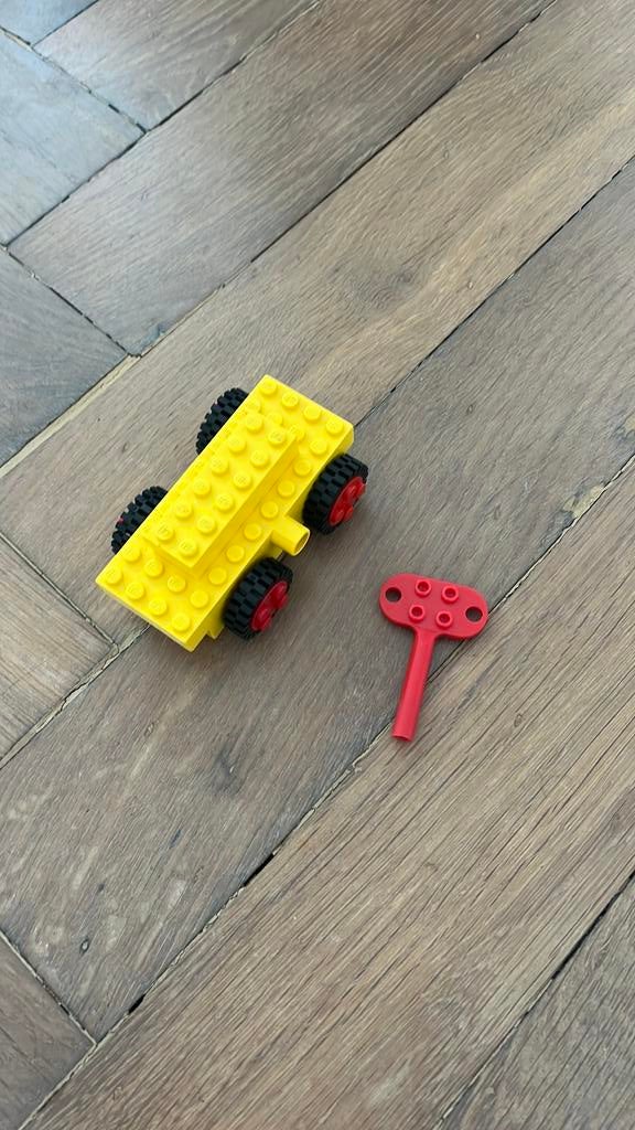 Lego 890 895 opwindmotor geel auto universel bouwset, Ophalen of Verzenden, Zo goed als nieuw, Lego