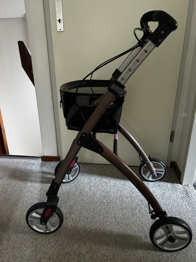 ROLLATOR WheelzAhead, Diversen, Ophalen, Lichtgewicht, Gebruikt
