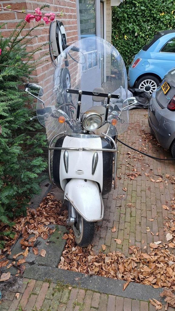 Elektrische Retro scooter, nieuwe accu's, Gebruikt, Elektrisch, Maximaal 25 km/u, Ophalen