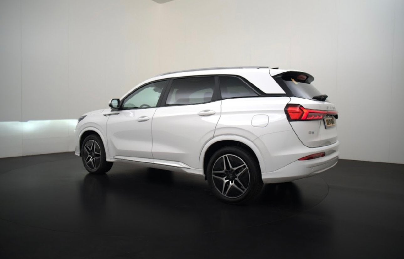 DFSK E5 Plug-in Hybrid 288pk CVT 2025 Wit, Auto's, Voorwielaandrijving, E5, 1498 cc, 4 cilinders