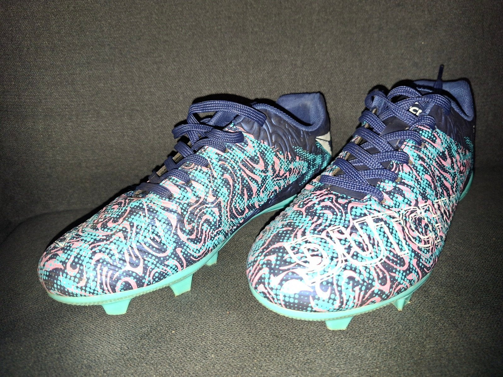 Voetbalschoenen maat 37 - Dutchy, Ophalen of Verzenden