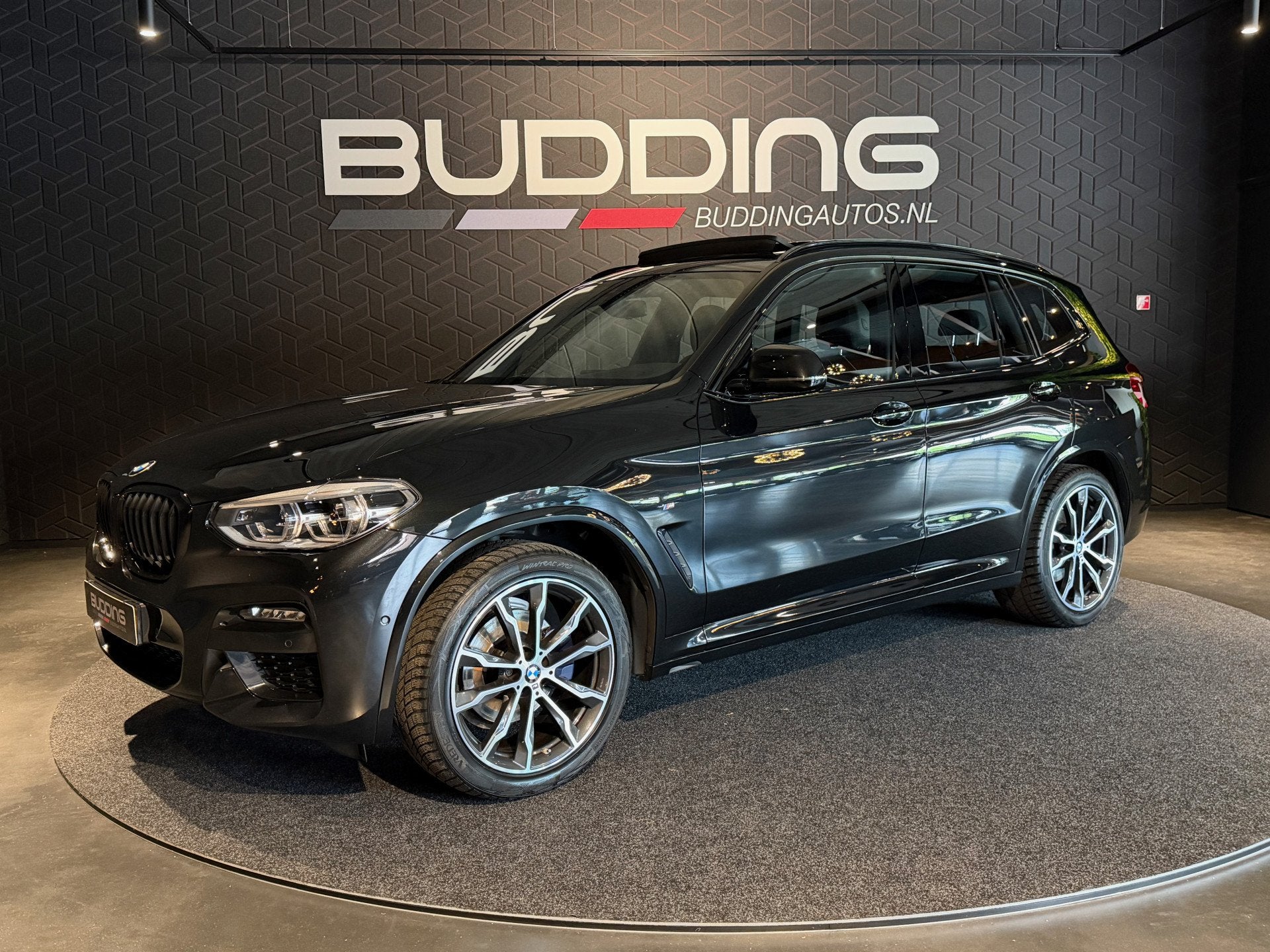 BMW X3 xDrive20i High Exe | M-sport | Pano | Head-up | CarPl, Auto's, BMW, Automaat, 1998 cc, 15 km/l, Gebruikt