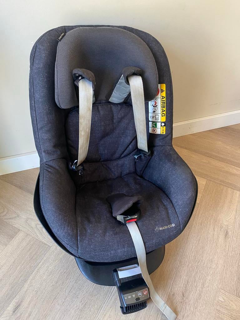Maxi-Cosi 2way Pearl autostoel met 2wayFix base, Kinderen en Baby's, Autostoeltjes, Zo goed als nieuw, Maxi-Cosi, 0 t/m 18 kg