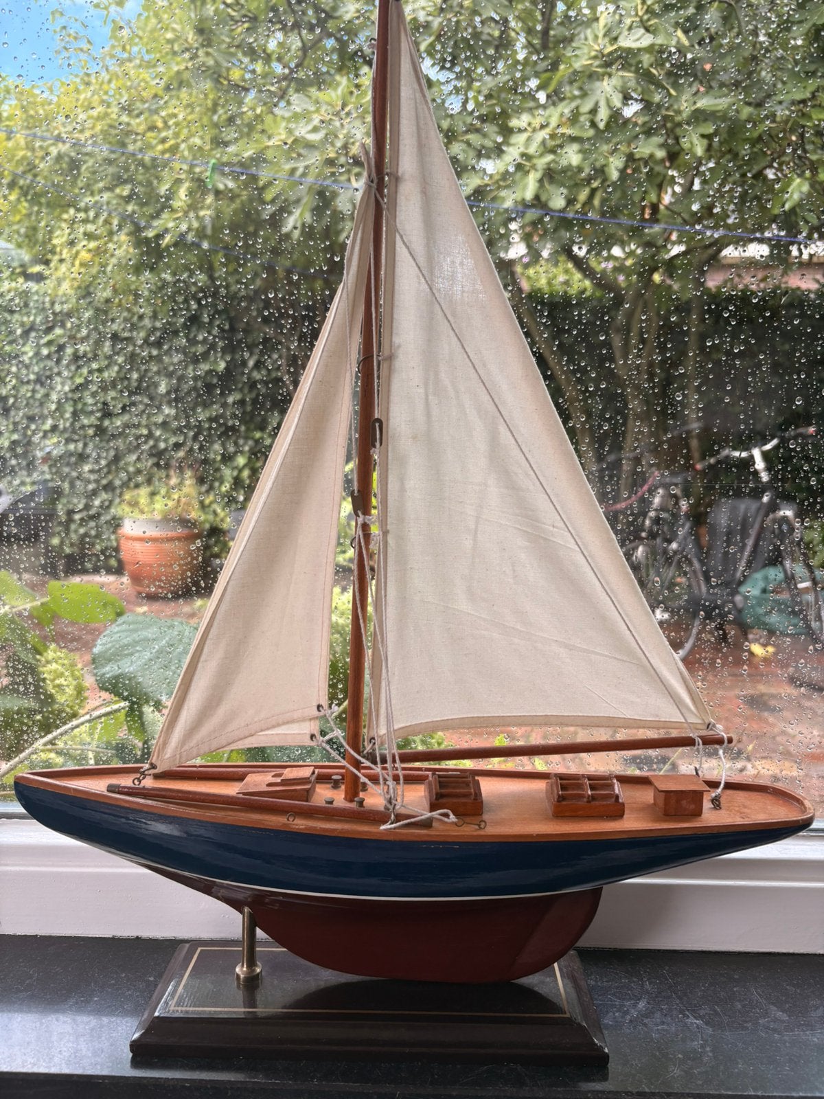 Houten zeilboot decoratief, Ophalen of Verzenden, Zo goed als nieuw, 1:50 tot 1:200