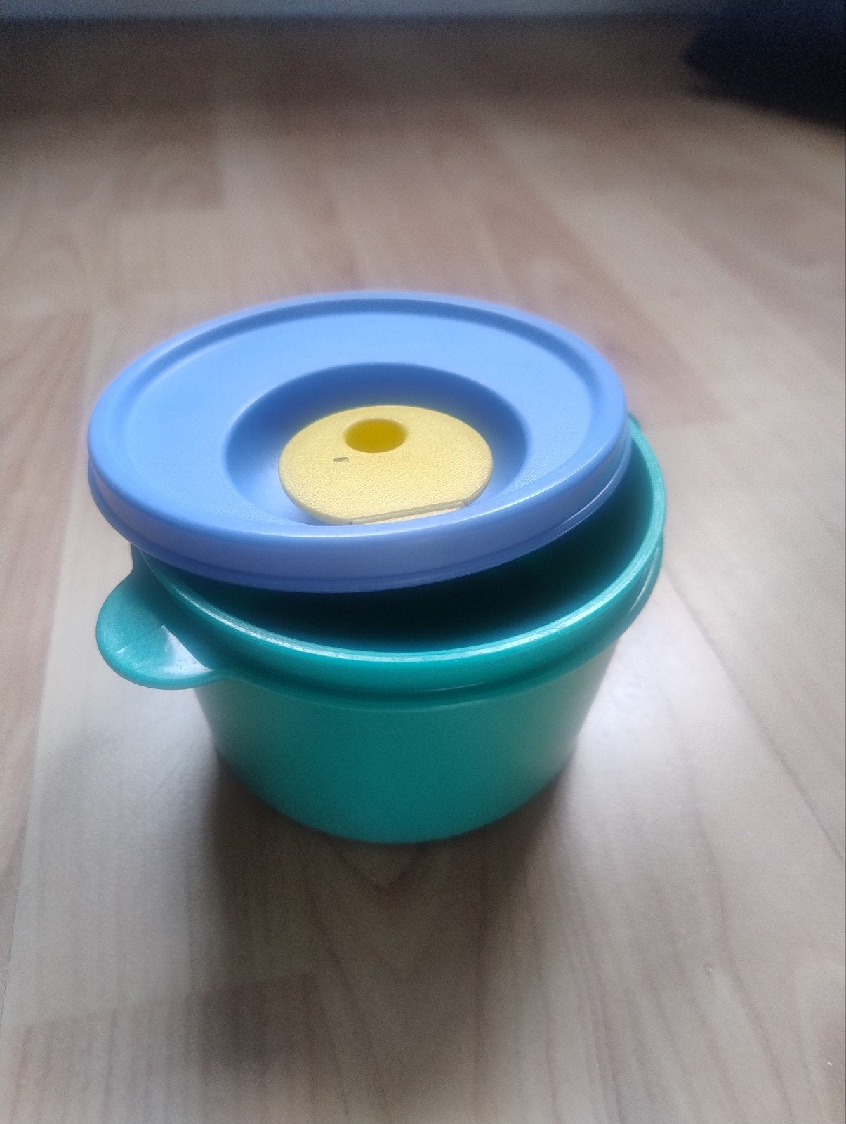 Tupperware Magnetron Bakje - Groen/Blauw, Ophalen of Verzenden, Gebruikt, Groen, Bak of Kom